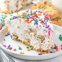 No-Bake Cookies and Cream Pie