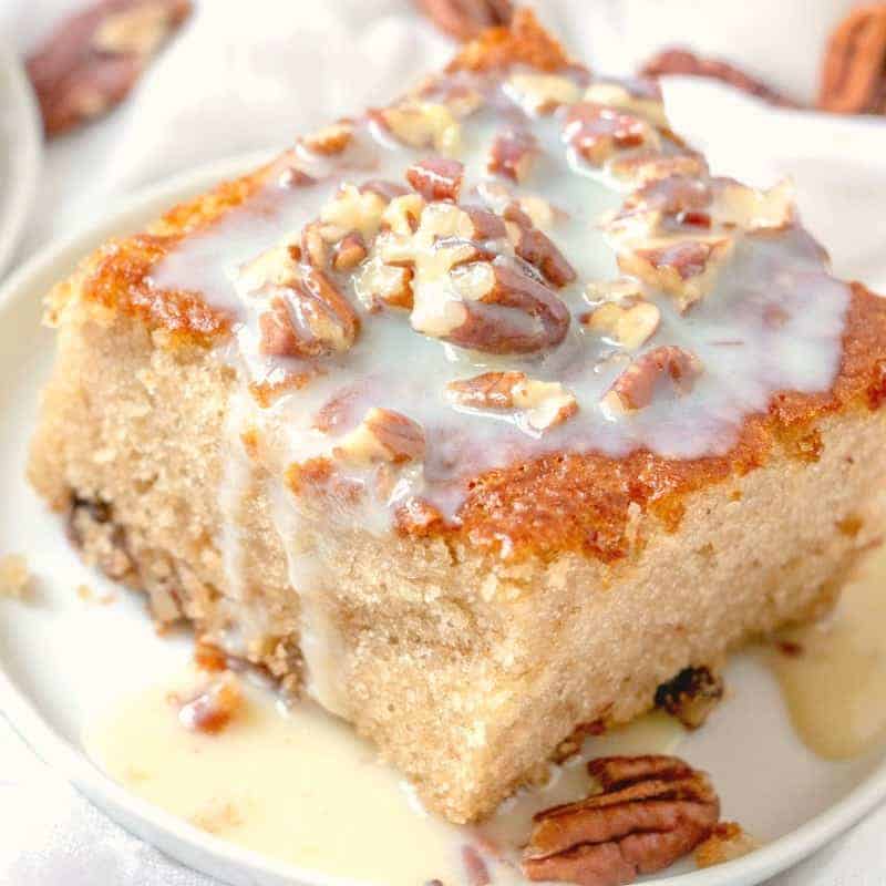 Southern Pecan Praline Cake with Butter Sauce (+Video)