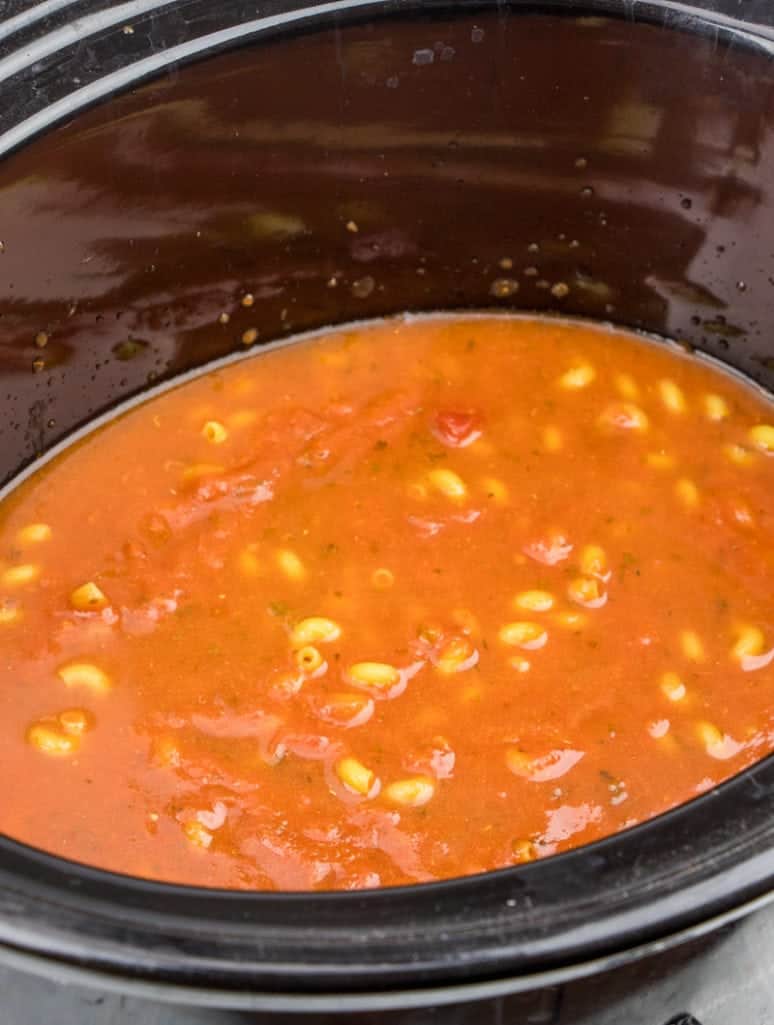 pasta sauce, pasta noodles, water in the bottom of a 6 quart slow cooker