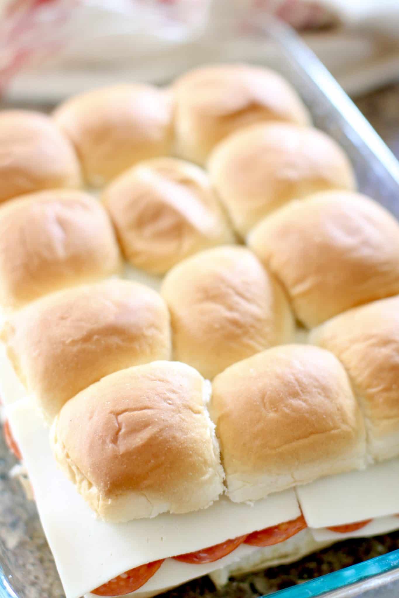 top layer of buns put back on top.