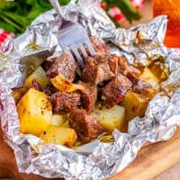 Grilled Steak and Potato Packets (Hobo Packets) recipe from The Country Cook.