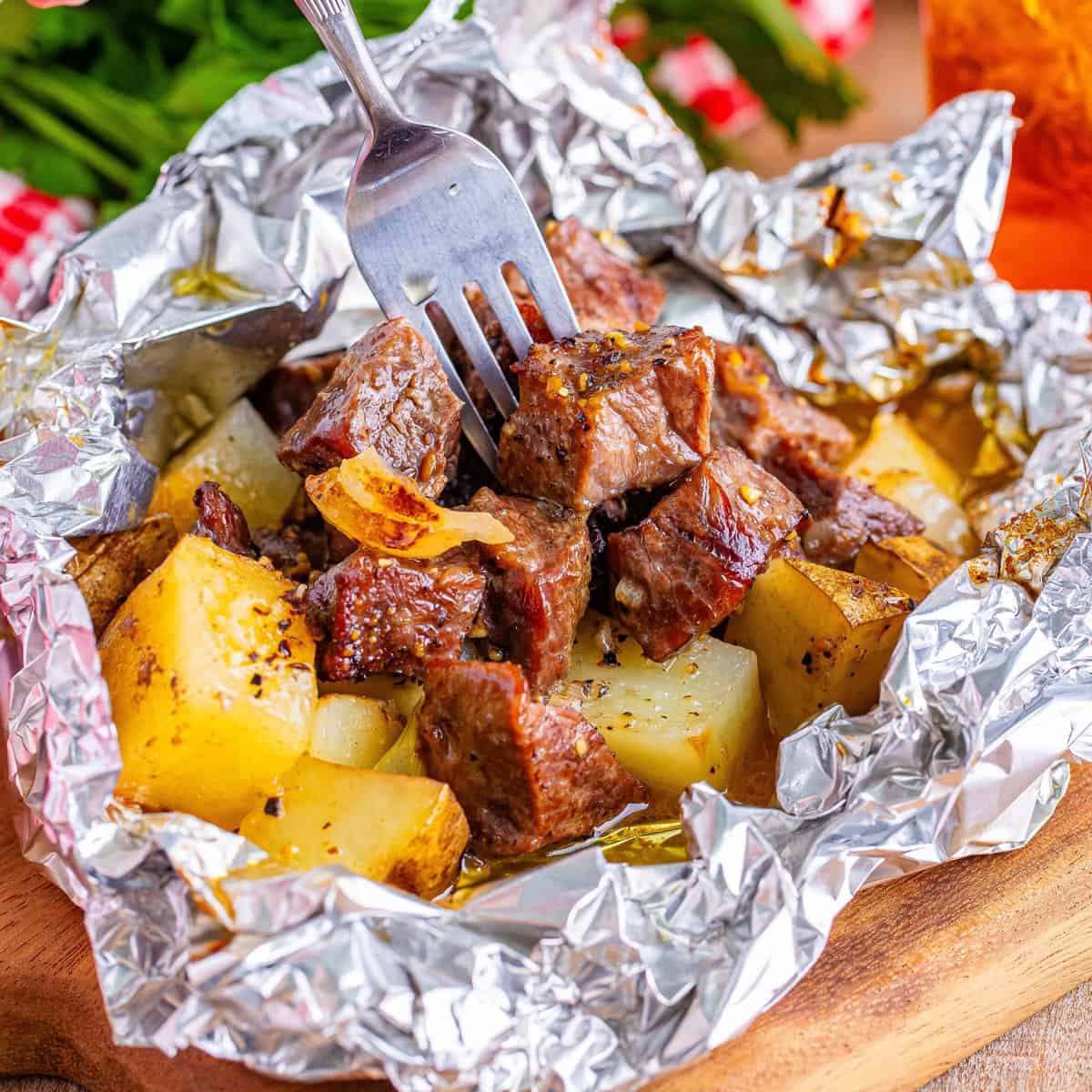 Grilled Steak and Potato Packets (Hobo Packets)