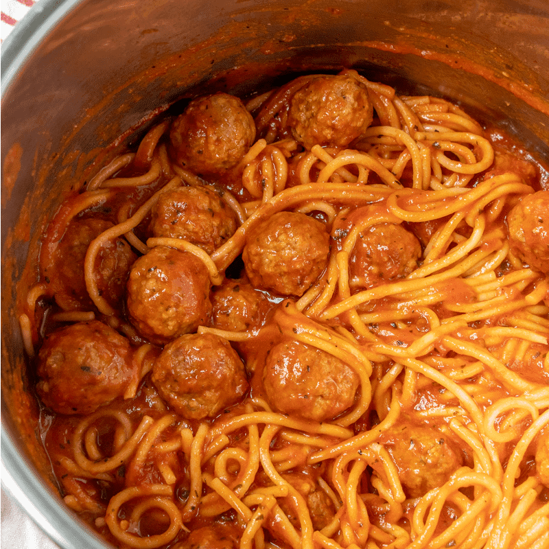 Instant Pot Spaghetti and Meatballs (+Video)