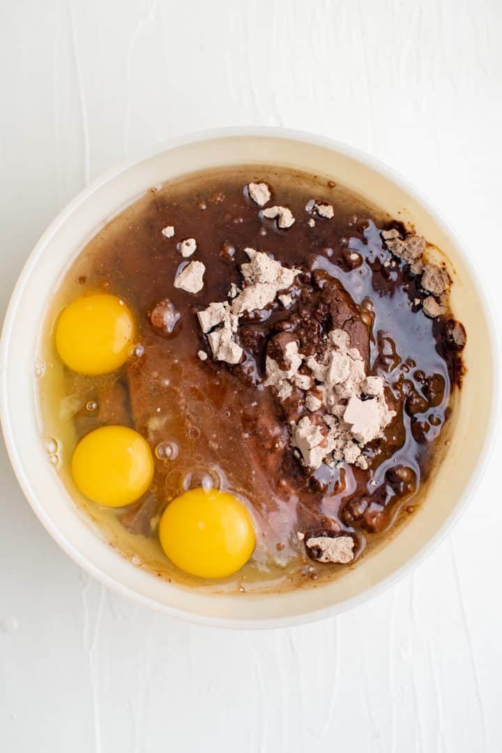 Brownie mix, eggs, water and oil in bowl.