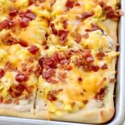 Bacon, Egg and Cheese Breakfast Pizza recipe