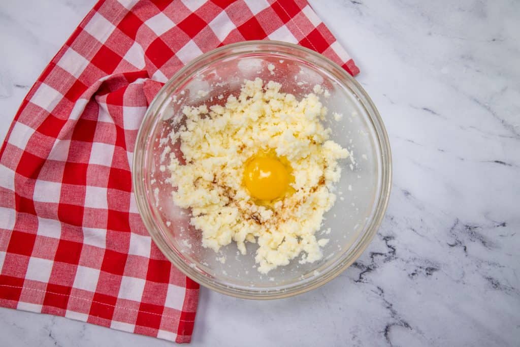 Egg added to butter and sugar mixture