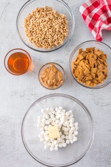 Peanut Butter Cheerio Balls - The Country Cook