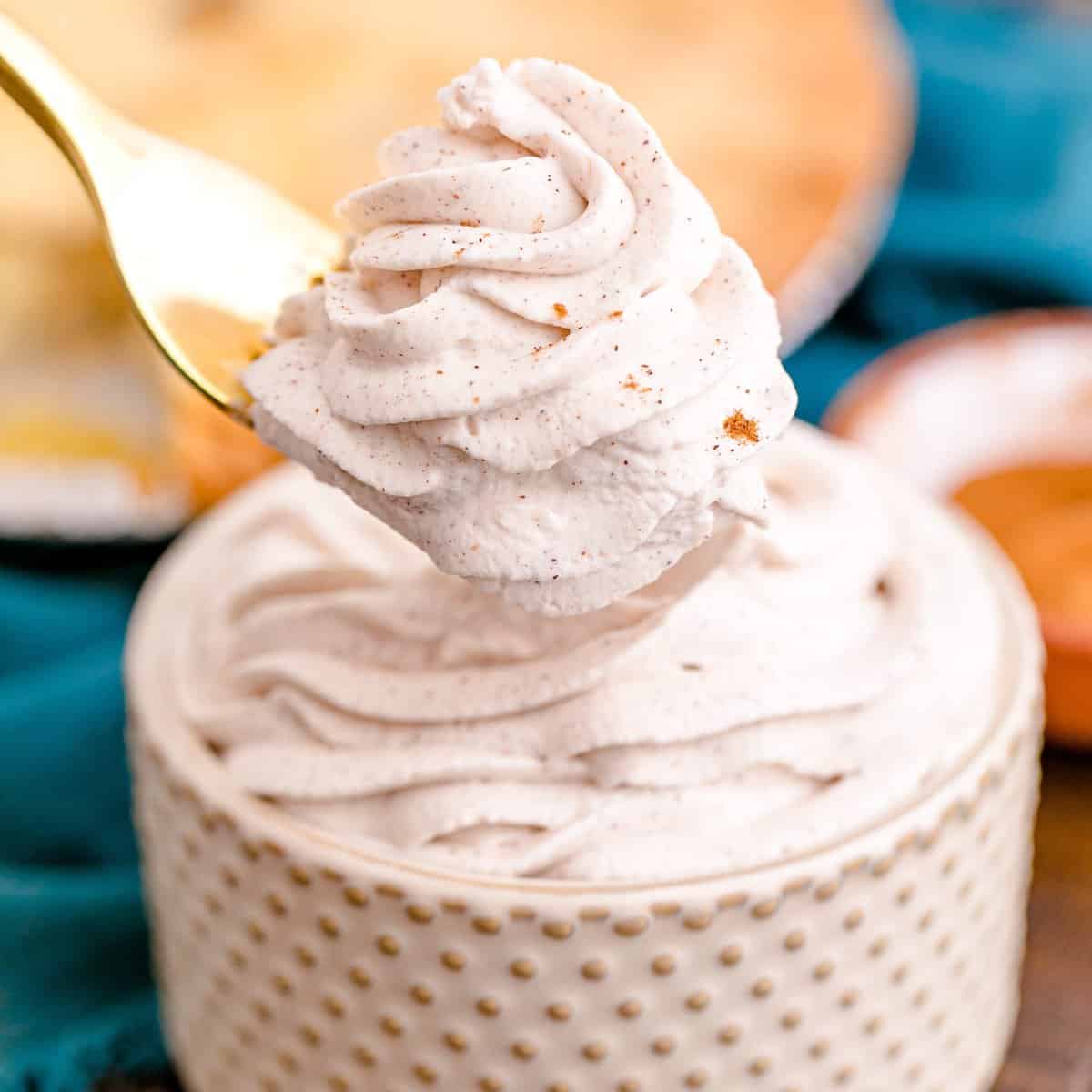 Homemade Cinnamon Whipped Cream