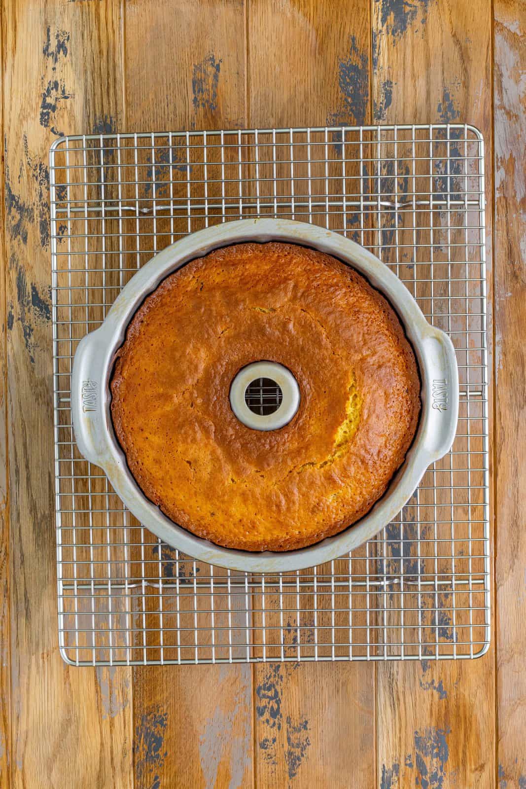 A fresh baked Sock It To Me Cake cooling in the bundt pan.