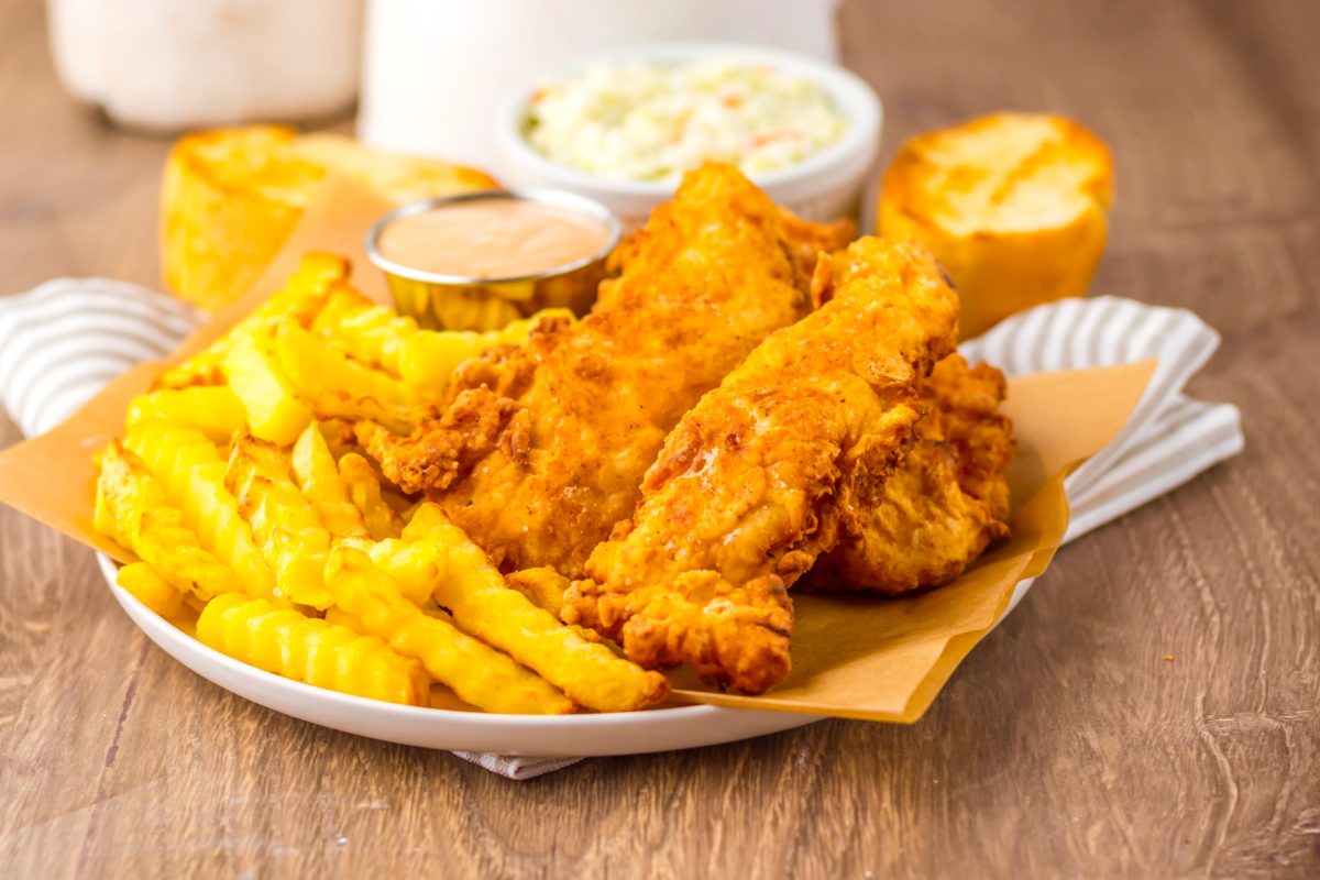 Raising Cane's Chicken Fingers Copycat Recipe - The Country Cook