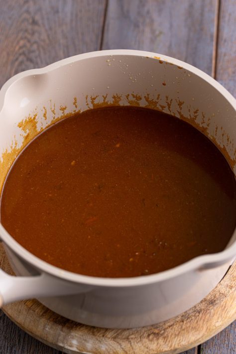 More gravy in a pan.