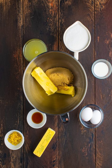 Brown sugar and butter in a bowl.
